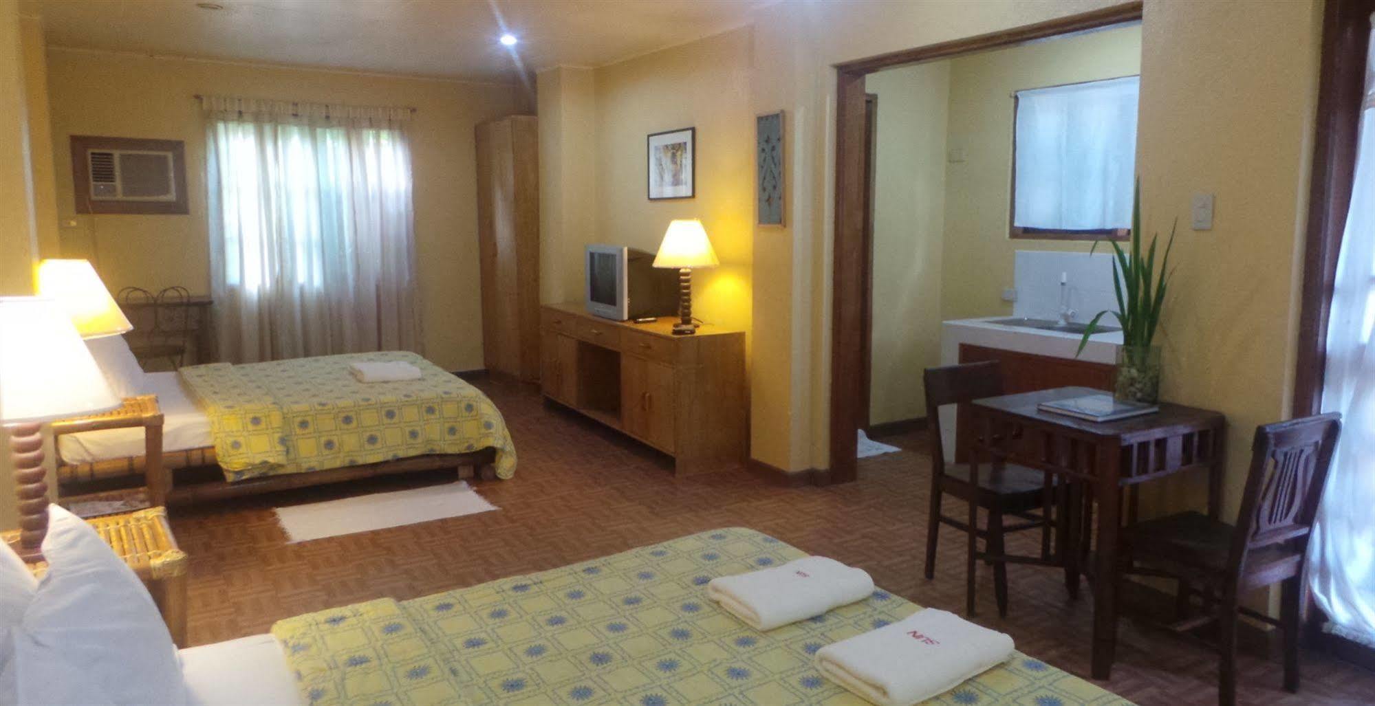 Sun Garden Hilltop Resort Manoc-Manoc Dış mekan fotoğraf